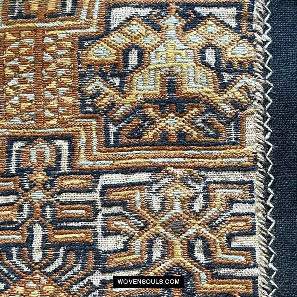 1617 Museum-Quality Old Chinese Hainan Ethnic Minority Woven Tunic