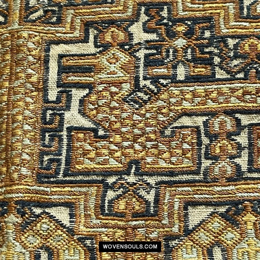 1617 Museum-Quality Old Chinese Hainan Ethnic Minority Woven Tunic