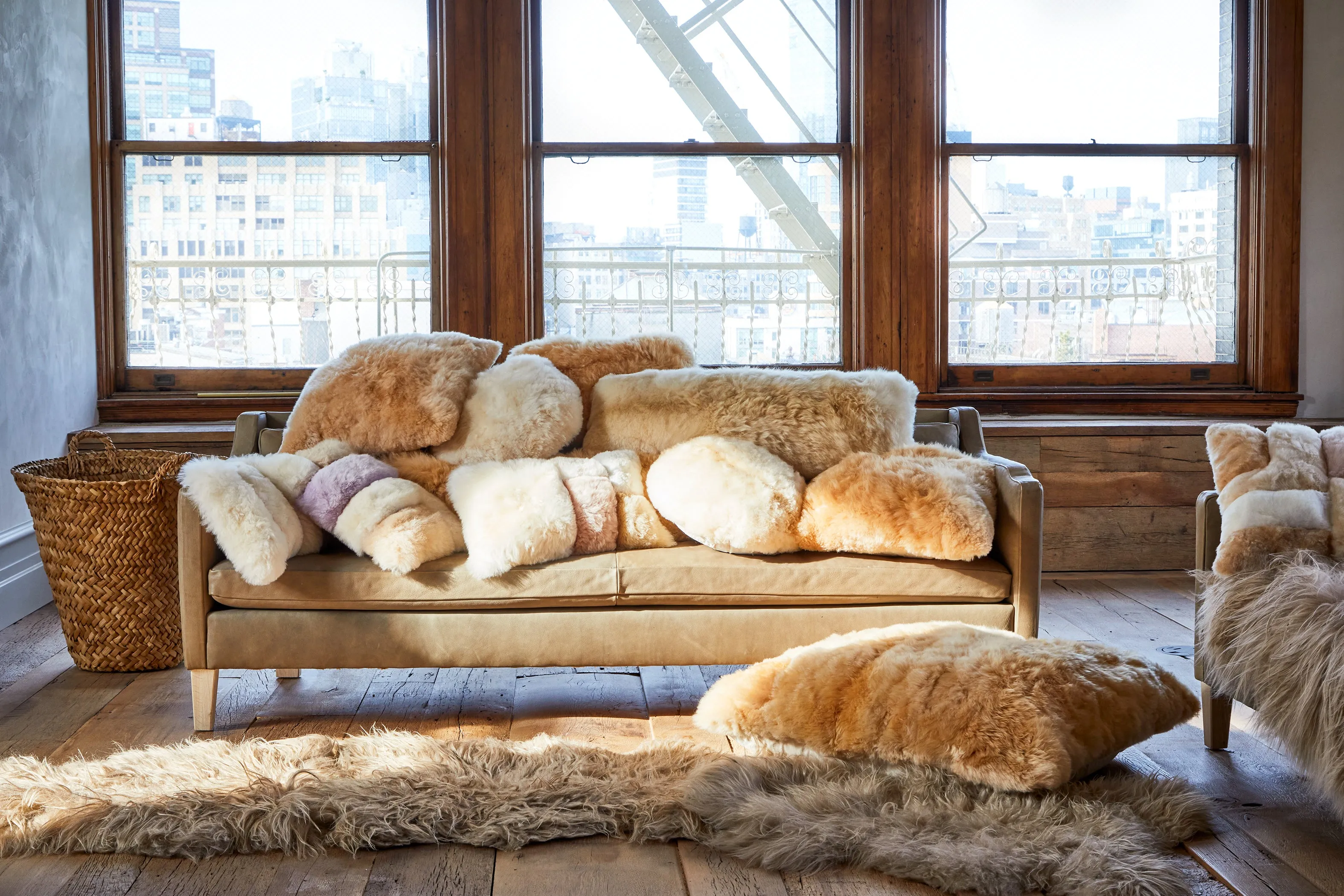Alpaca Stripe Pillow Crema