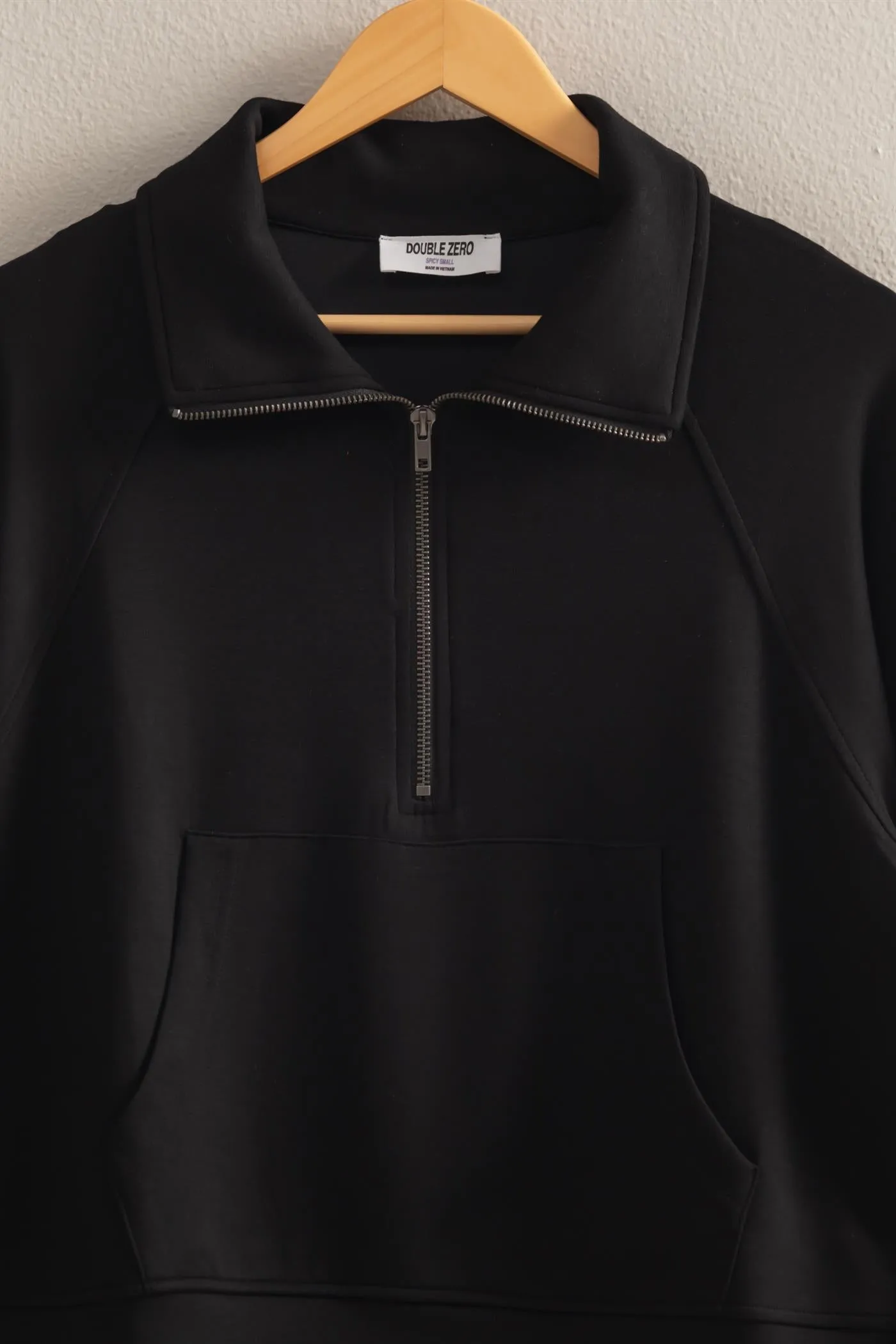 DZ25C724-High Neck Half Zip Pocket Sweatshirt