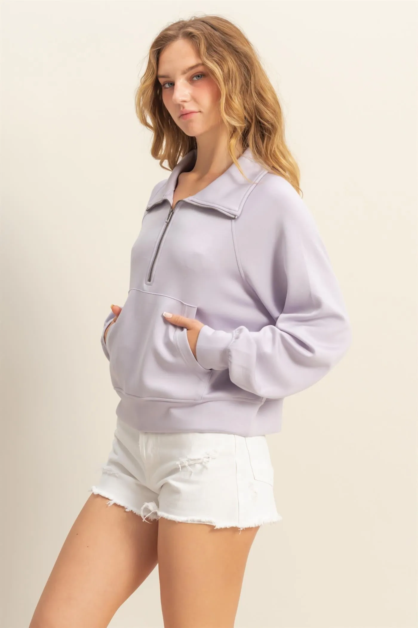 DZ25C724-High Neck Half Zip Pocket Sweatshirt