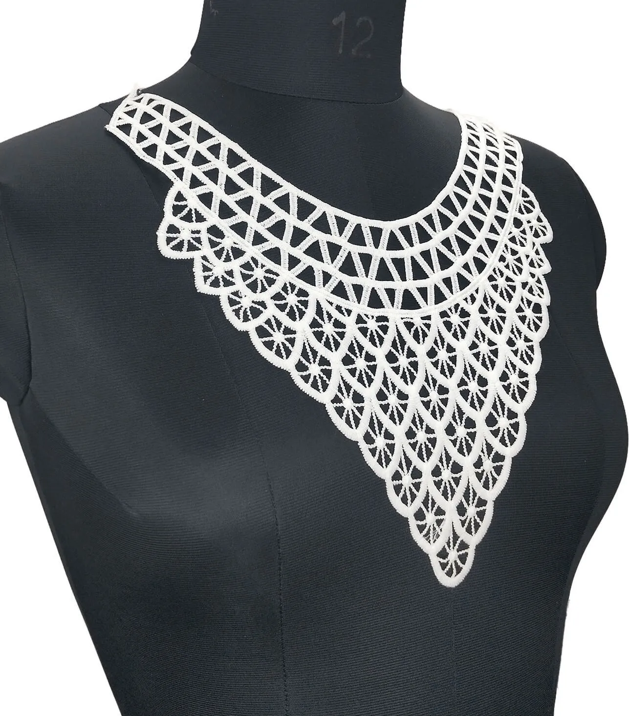 Grape Desig White Neckline