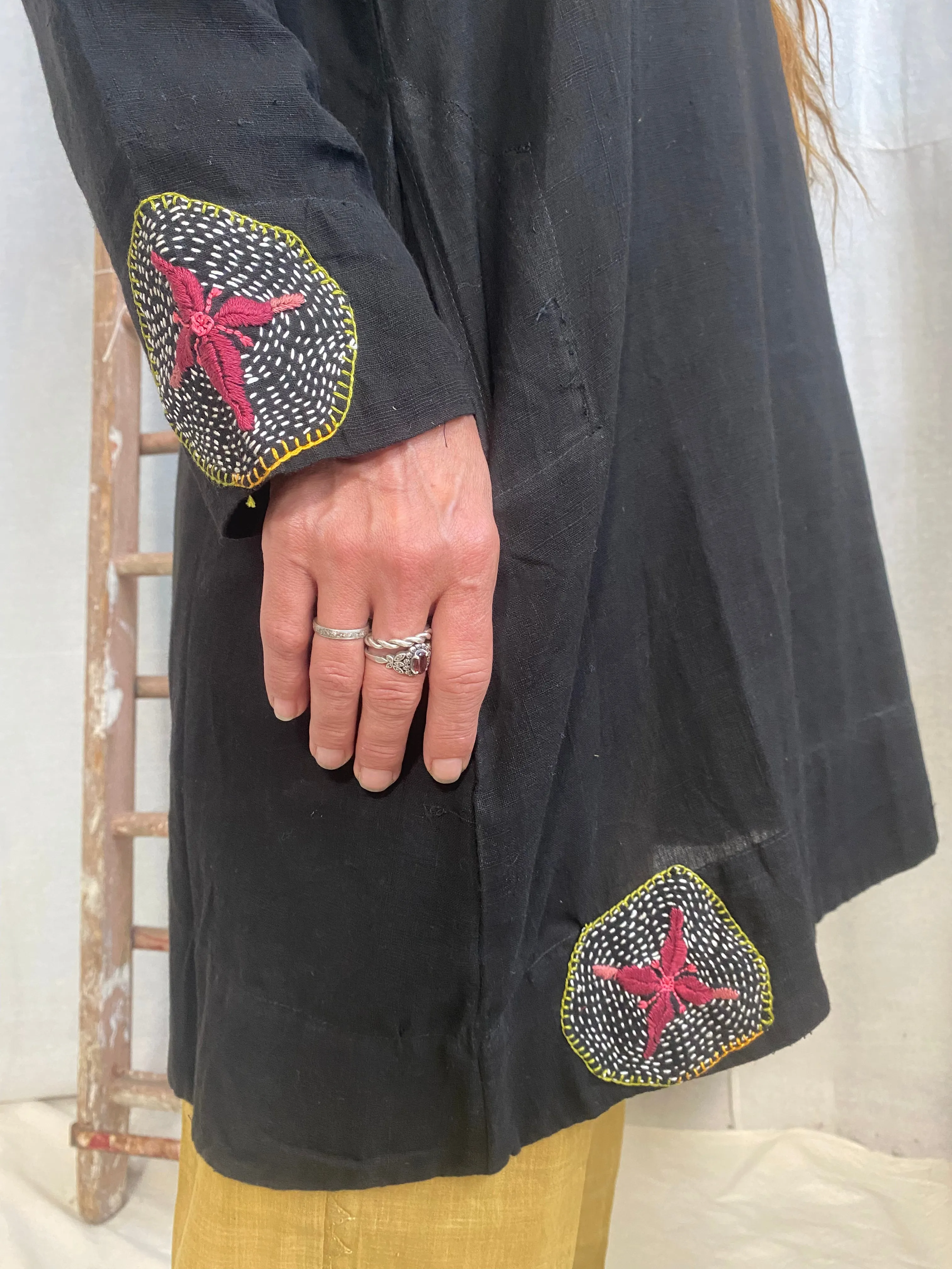 Ixora Tunic – Black