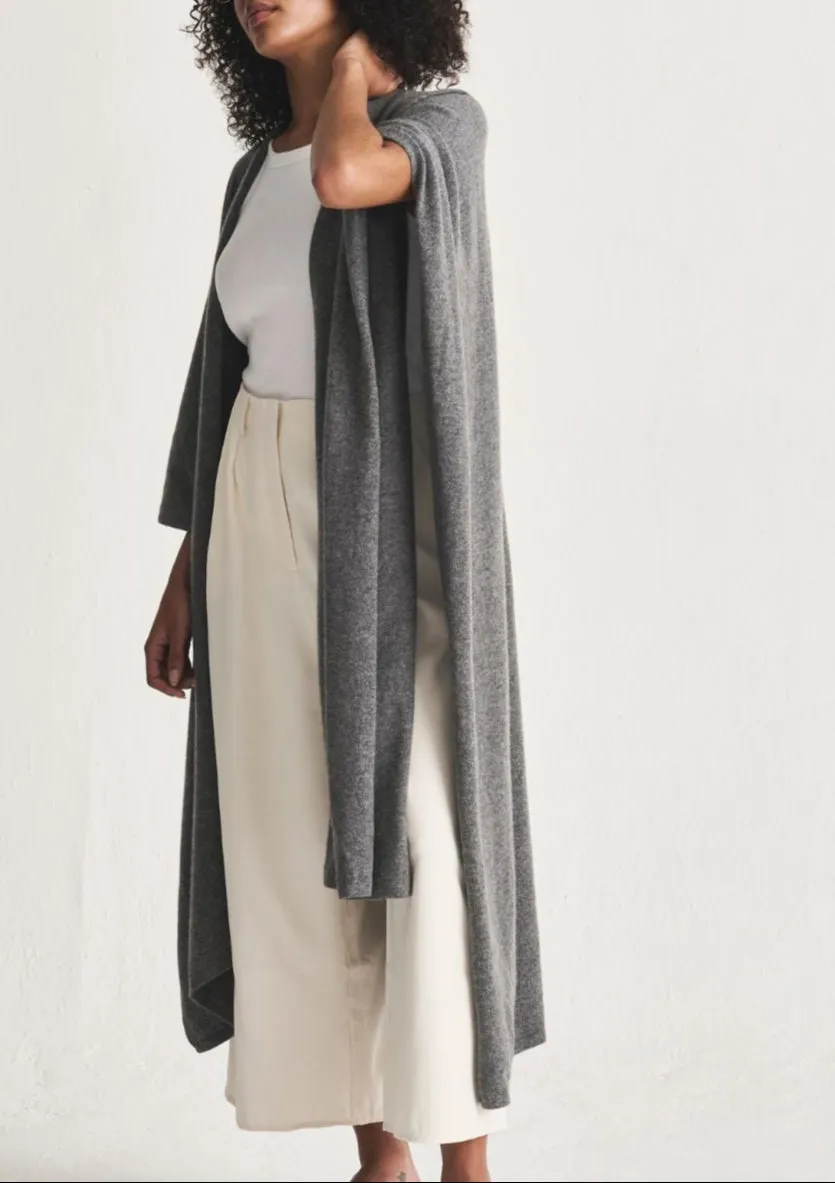 Oversized Cashmere Cape in Pewter Grey