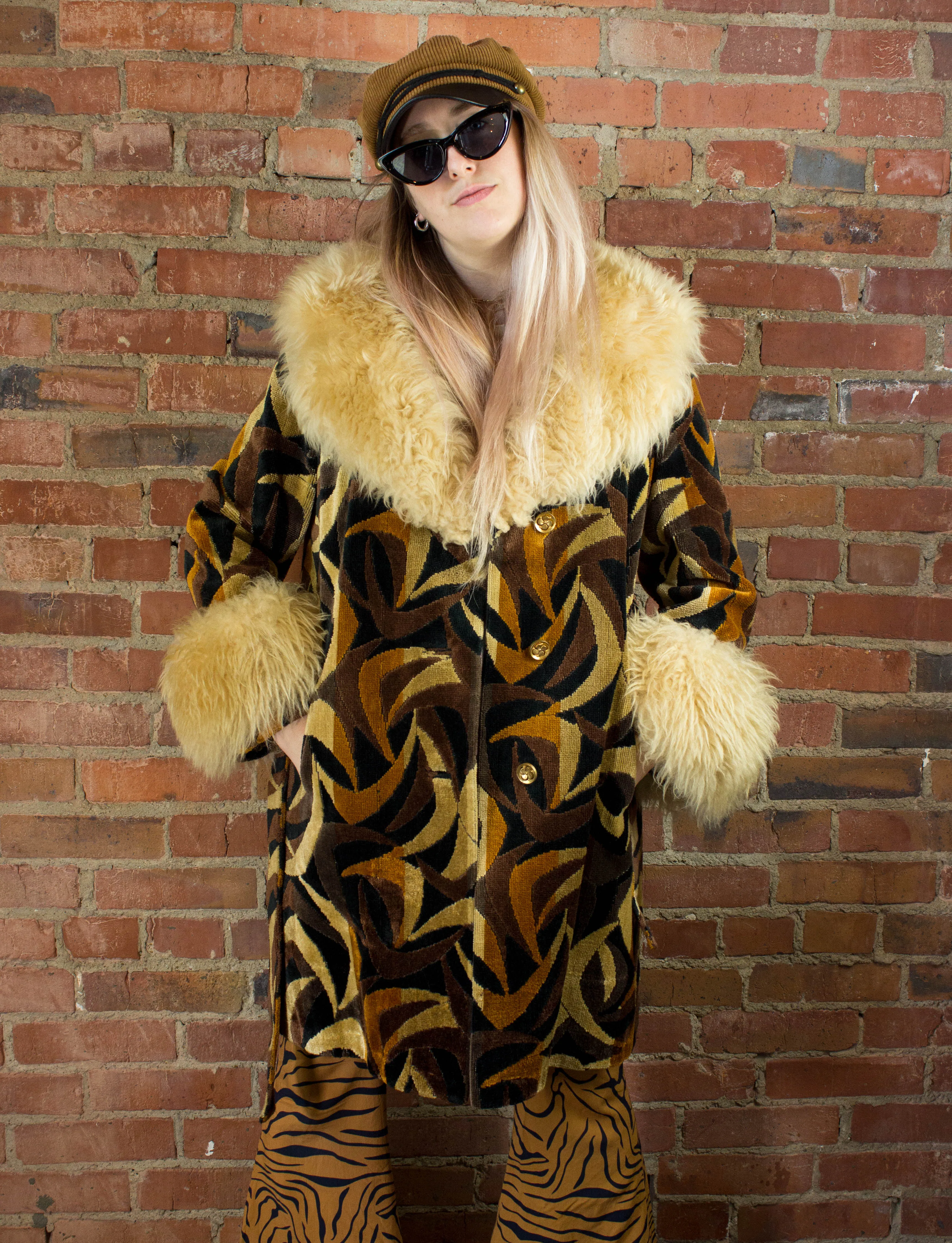 Vintage Women's 70s Penny Lane Patterned Faux Fur Coat Small